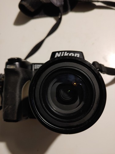 Nikon coolpix 5700 non - coolpix,