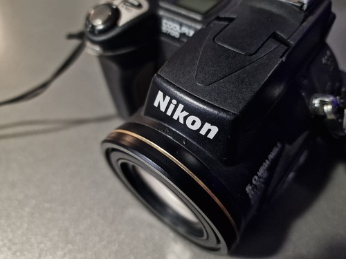 Nikon coolpix 5700 - coolpix,