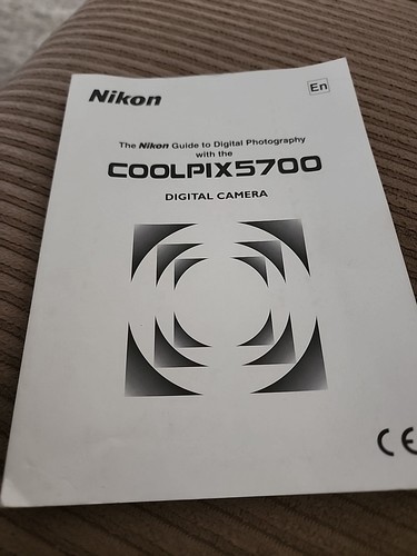 Nikon coolpix 5700 - coolpix, fotocamera