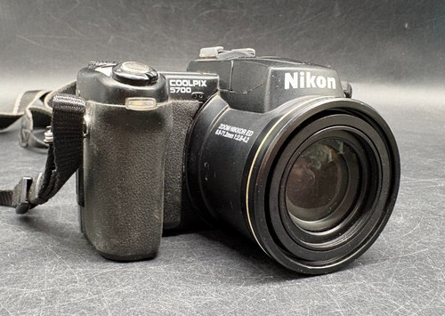Nikon coolpix 5700 fotocamera - nikon,