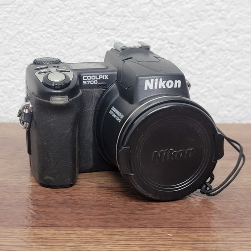 Nikon coolpix 5700 0 - nikon, 5,0