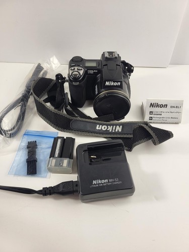 Nikon coolpix 5700 0mp - nikon,