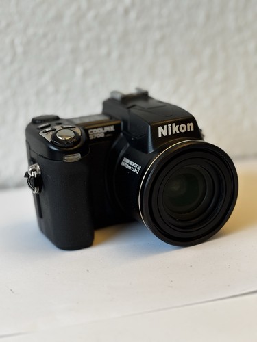 Nikon coolpix 5700 - coolpix,