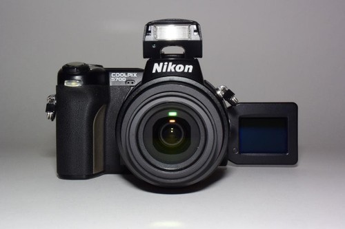 Nikon coolpix5700 compact - coolpix5700,