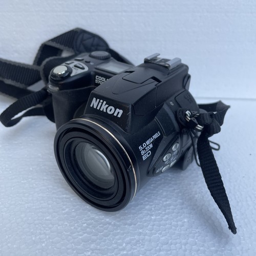 Nikon coolpix 5700 - mp, 8x