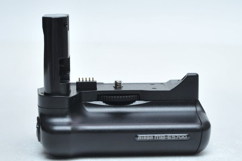 Nikon battery grip e5700 - battery,
